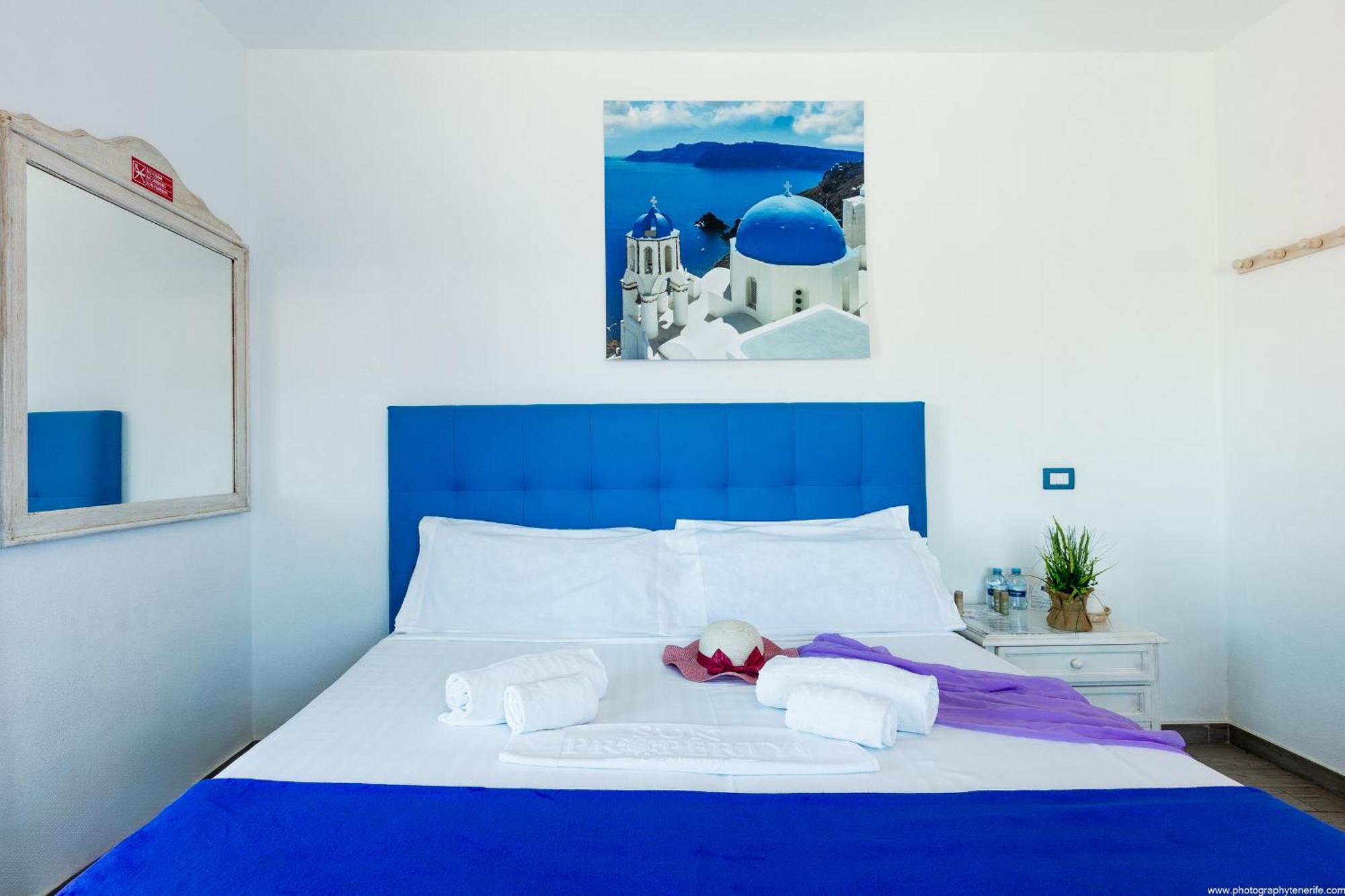 Riva Eco Guest House Los Abrigos Esterno foto
