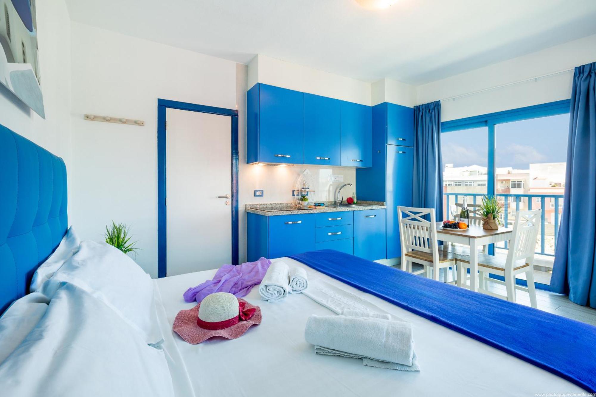 Riva Eco Guest House Los Abrigos Esterno foto