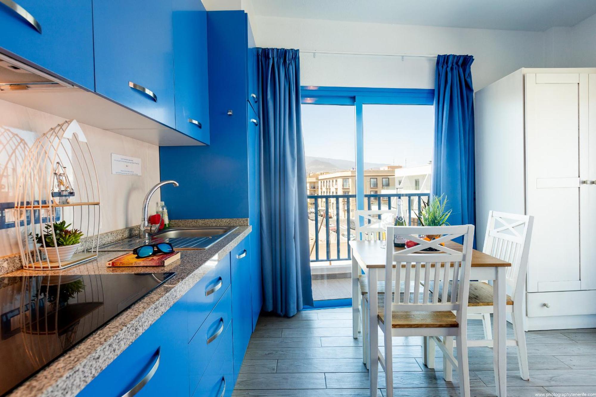 Riva Eco Guest House Los Abrigos Esterno foto